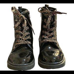 Target big girl patent leather boots sz 4
